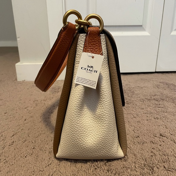 ❌SOLD❌ Coach May Shoulder Bag - Picture 5 of 11